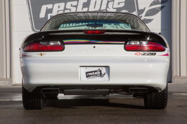 1993 Chevrolet Camaro Indy Pace Car - 521 Miles - photo 5
