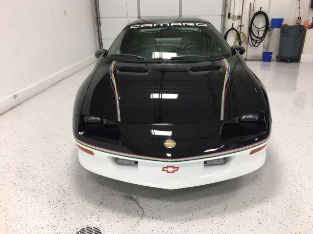 1993 Chevrolet Camaro Z28 - photo 3