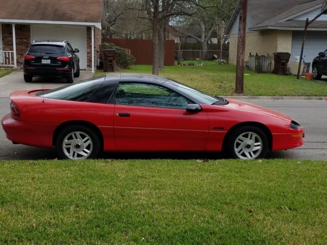 1993 Chevrolet Camaro Z28 - photo 2