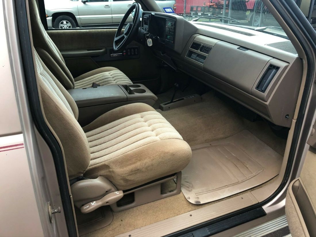 1993 Chevrolet Silverado 2500 SILVERADO - photo 11