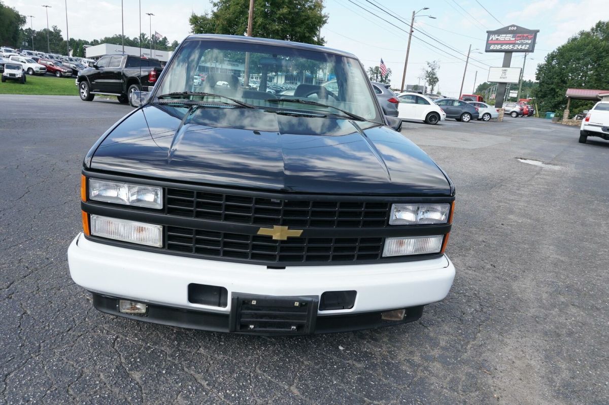 1993 Chevrolet Other Pickups - photo 8