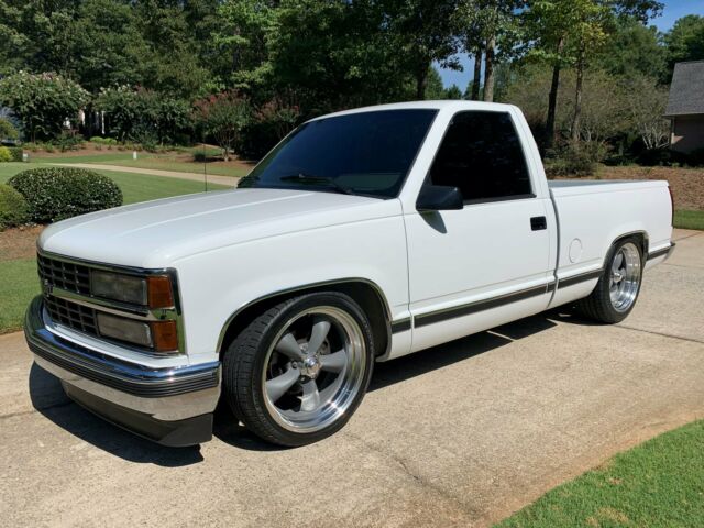 1993 CHEVROLET C1500 Silverado RESTORED 88k mile White Gray with 20" Americans 1993 Chevrolet C/K Pickup 1500 Silverado
