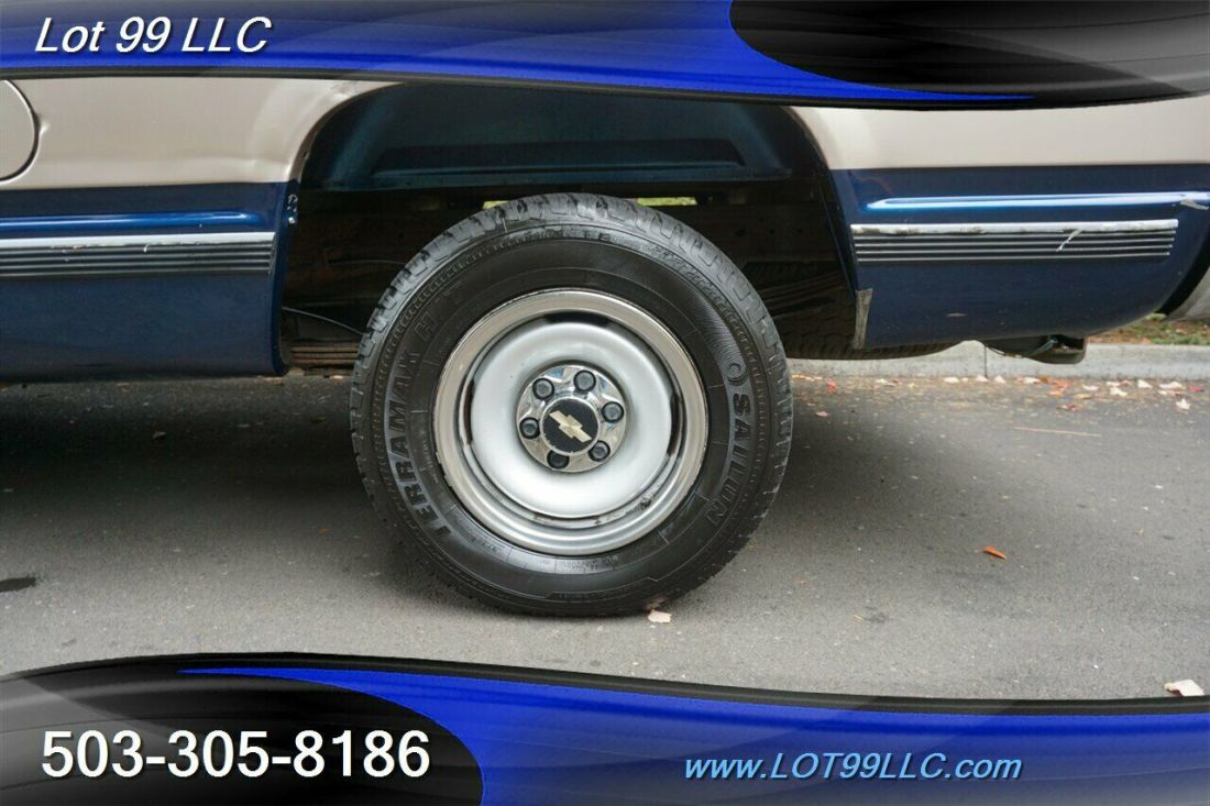 1993 Chevrolet C/K Pickup 2500 C2500 Cheyenne Extended Cab Only 119K Two Tone - photo 3