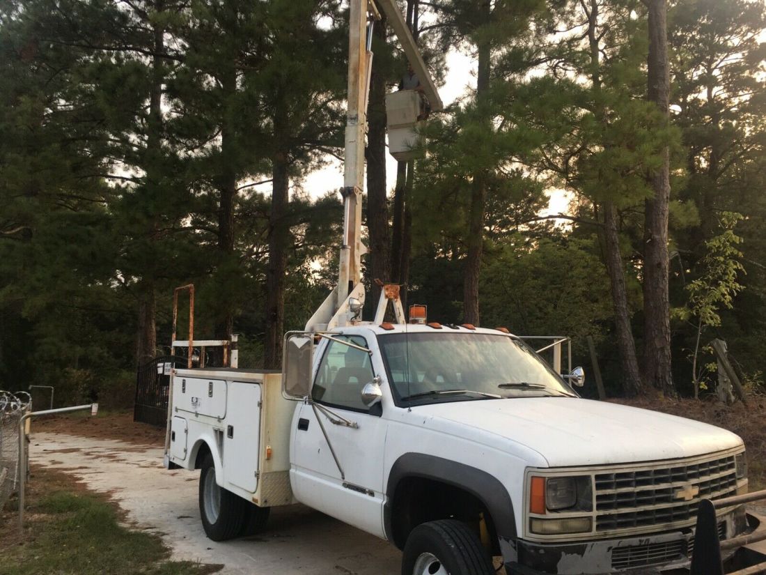 1993 Chevrolet C3500HD Pickup White RWD Automatic C3500-HD 1993 Chevrolet C3500HD C3500-HD