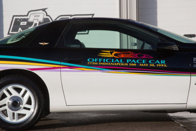 1993 Chevrolet Camaro -- - photo 7