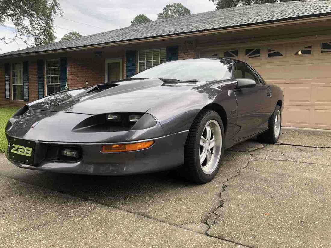 1993 Chevrolet Camaro Coupe Purple RWD Automatic Z28 1993 Chevrolet Camaro Z28