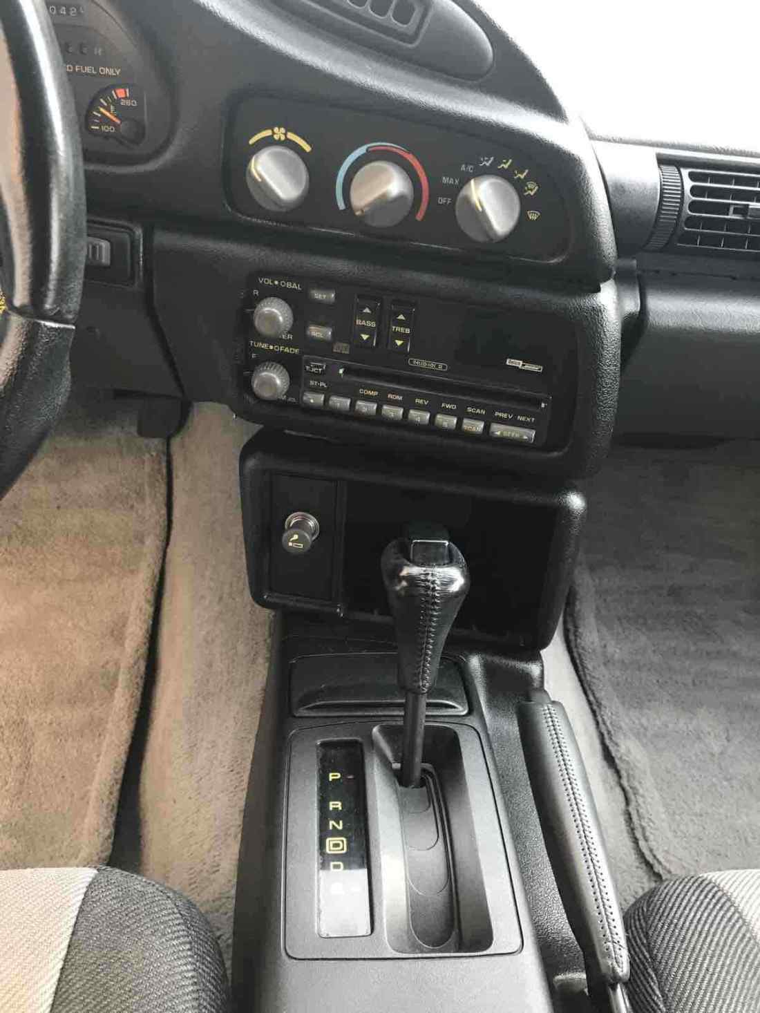 1993 Chevrolet Camaro Z28 - photo 11