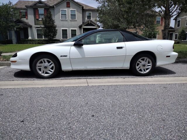 1993 Chevrolet Camaro Z28 - photo 2