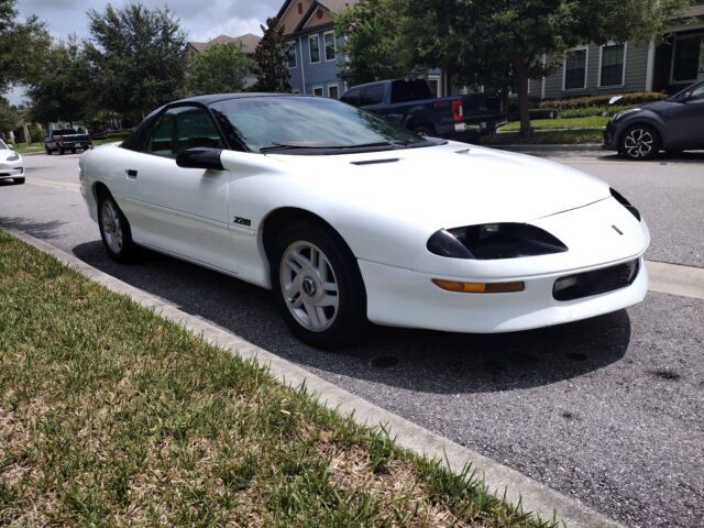 1993 Chevrolet Camaro Z28 - photo 3