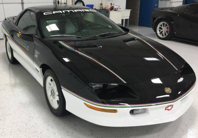 1993 Chevrolet Camaro Z28 Coupe 2-Door - photo 12