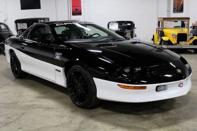 1993 Chevrolet Camaro Z/28 - photo 7