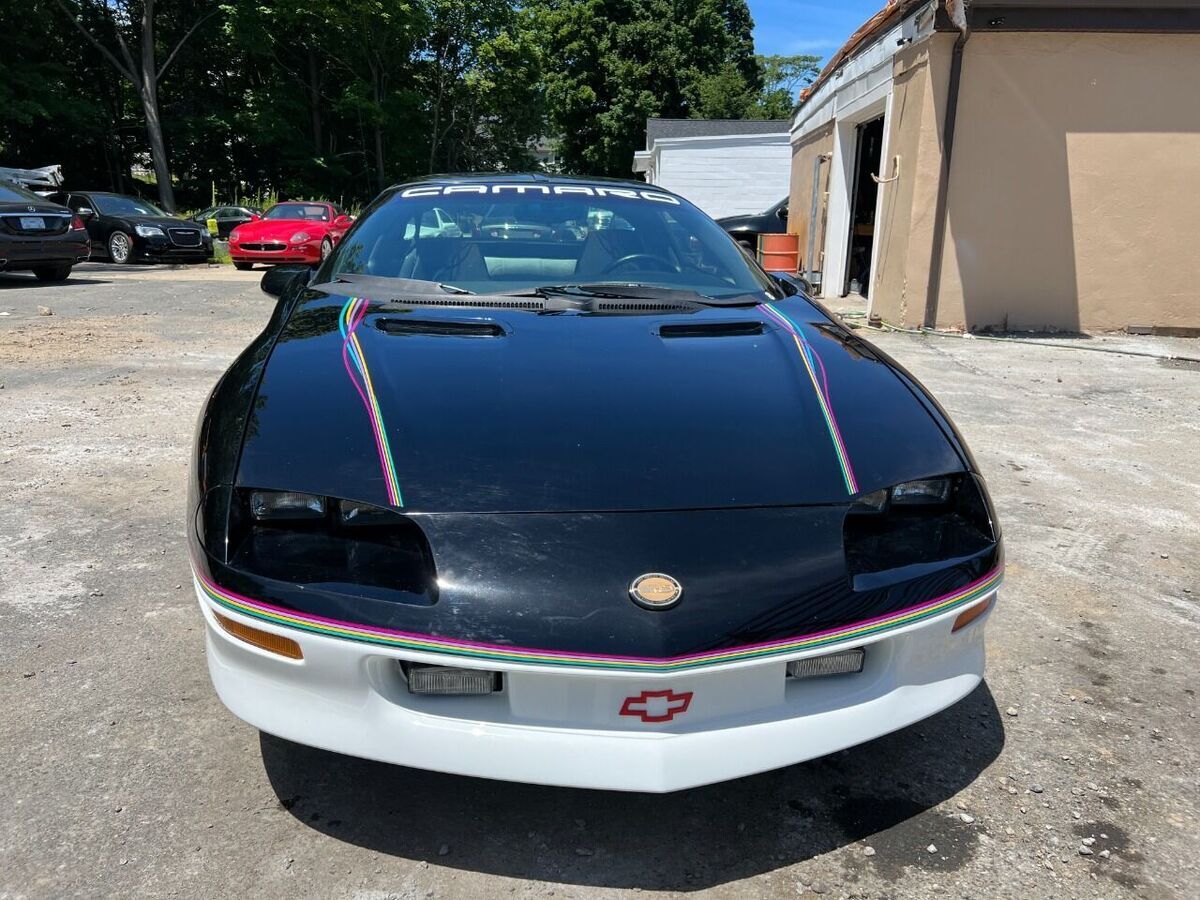 1993 Chevrolet Camaro Z28 2dr Hatchback - photo 8