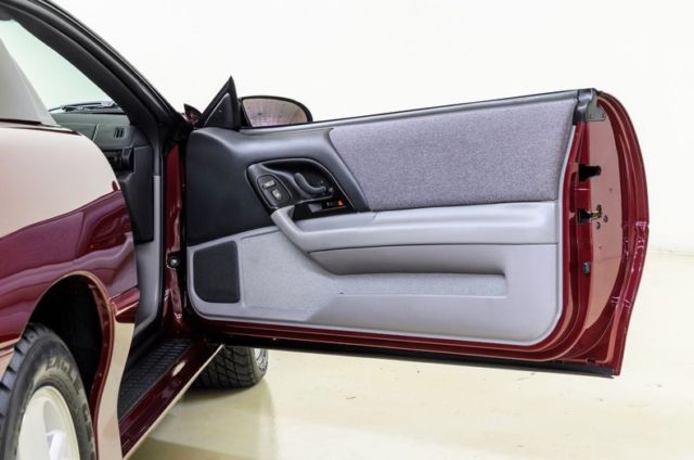 1993 Chevrolet Camaro Z28 - photo 10