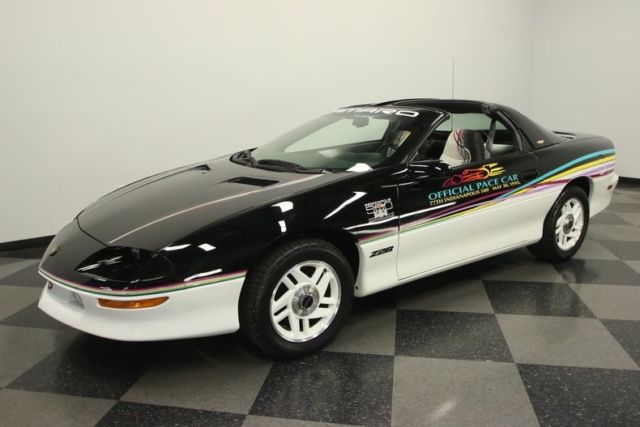 1993 Chevrolet Camaro Z/28 Indianapolis 500 Pace Car - photo 7