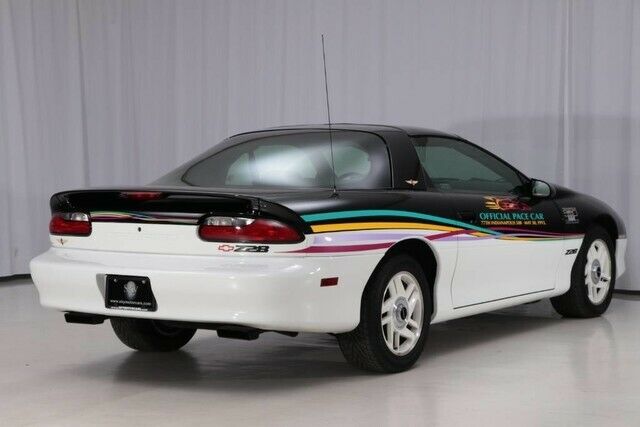 1993 Chevrolet Camaro Z28 Indy Pace Car - photo 11
