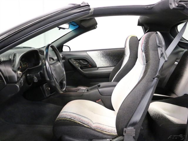 1993 Chevrolet Camaro Z/28 Pace Car - photo 4