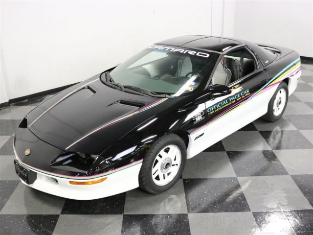 1993 Chevrolet Camaro Z/28 Pace Car - photo 8