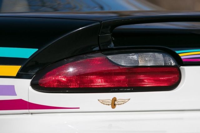 1993 Chevrolet Camaro Z28 Pace Car 11k Original Miles - photo 7