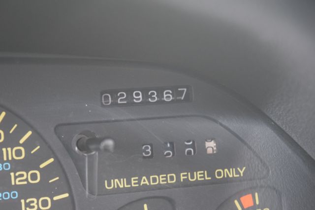 1993 Chevrolet Camaro - photo 13