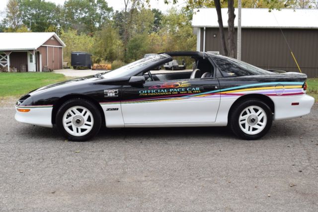 1993 Chevrolet Camaro - photo 4