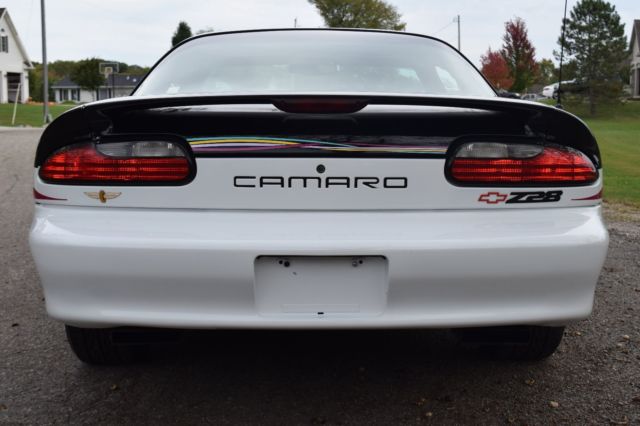 1993 Chevrolet Camaro - photo 6