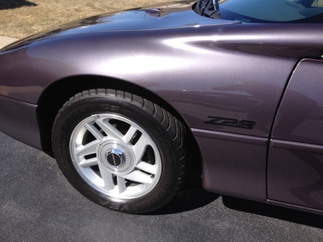 1993 Chevrolet Camaro Z28 - photo 2