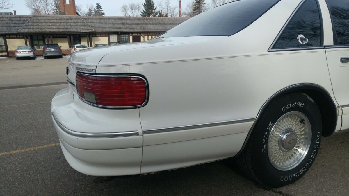 1993 Chevrolet Caprice LS - photo 5