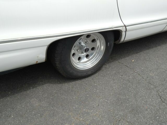 1993 Chevrolet Caprice CAPRICE CLASSIC WAGON - photo 11