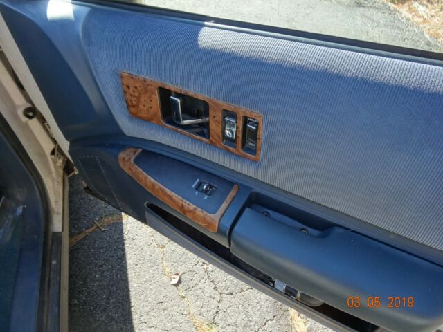 1993 Chevrolet Caprice CAPRICE CLASSIC WAGON - photo 9