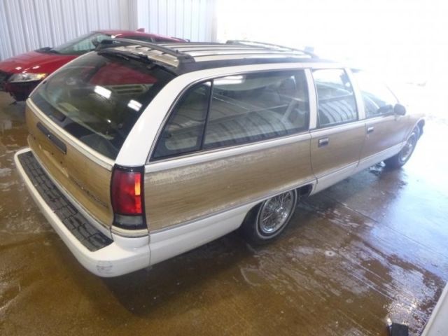 1993 Chevrolet Caprice CLASSIC - photo 2