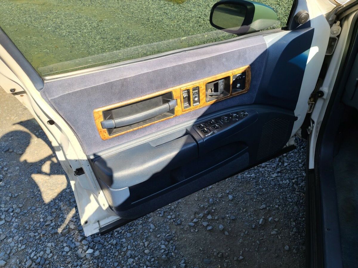 1993 Chevrolet Caprice wagon - photo 10