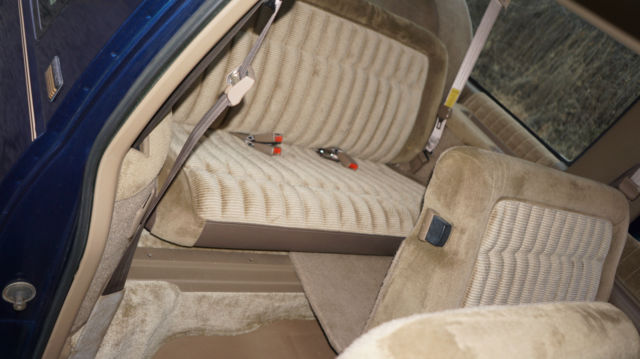 1993 Chevrolet Suburban Silverado - photo 12