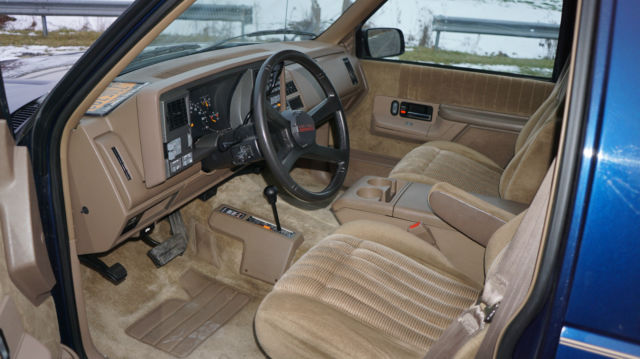 1993 Chevrolet Suburban Silverado - photo 9