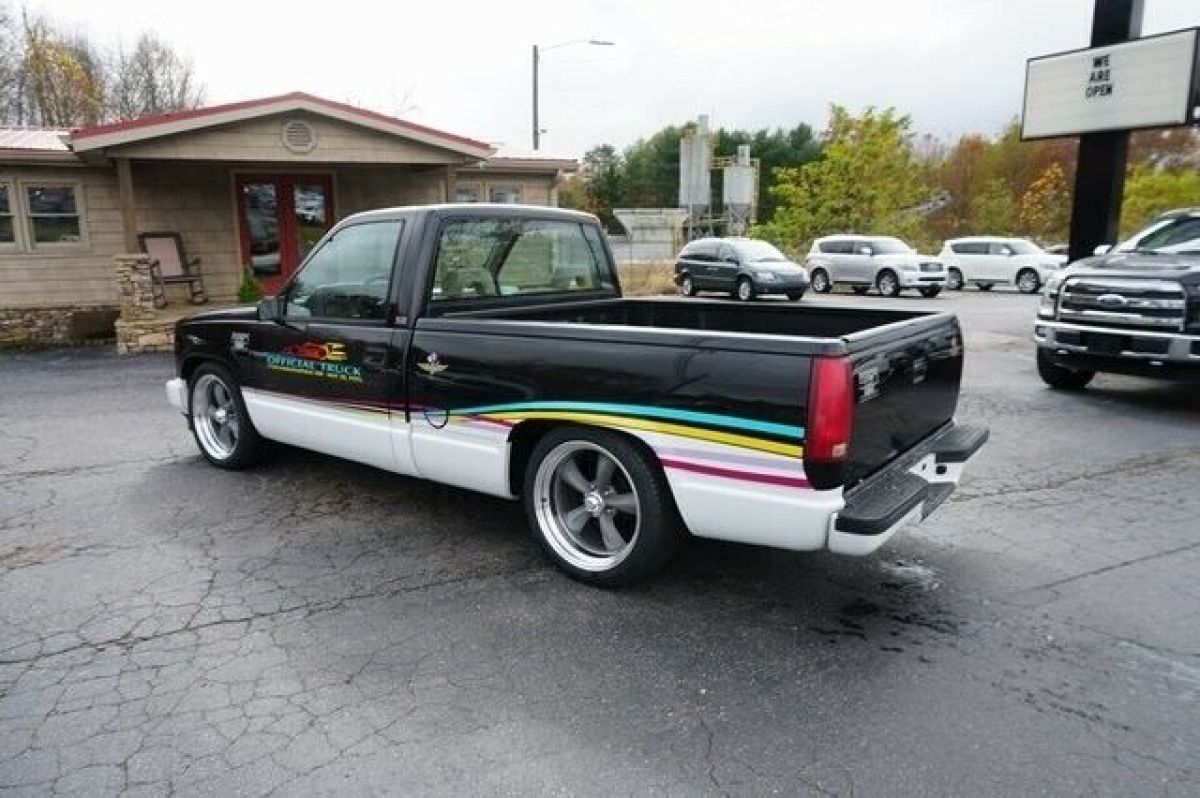 1993 Chevrolet C/K Pickup 1500 - photo 4