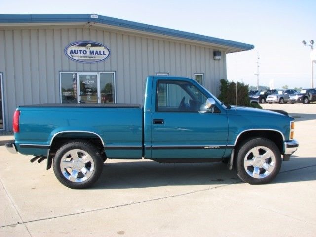 1993 Chevrolet C/K Pickup 1500 Reg. Cab W/T 6.5-ft. Bed 4WD - photo 6