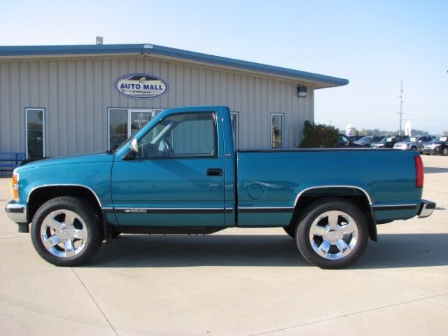 1993 Chevrolet C/K Pickup 1500 Reg. Cab W/T 8-ft. Bed 4WD - photo 5