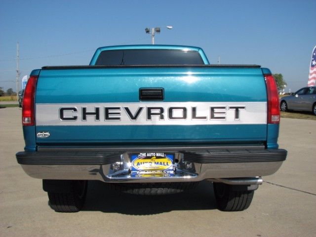 1993 Chevrolet C/K Pickup 1500 Reg. Cab W/T 8-ft. Bed 4WD - photo 9