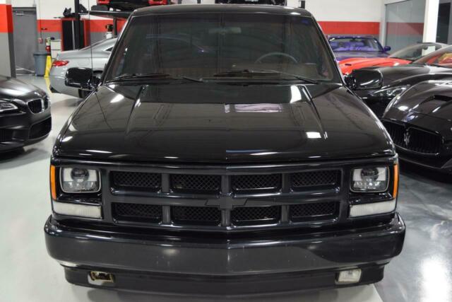 1993 Chevrolet C/K 1500 Sport 5.7L V8 - photo 3