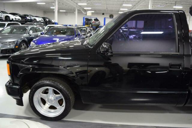 1993 Chevrolet C/K 1500 Sport 5.7L V8 - photo 8