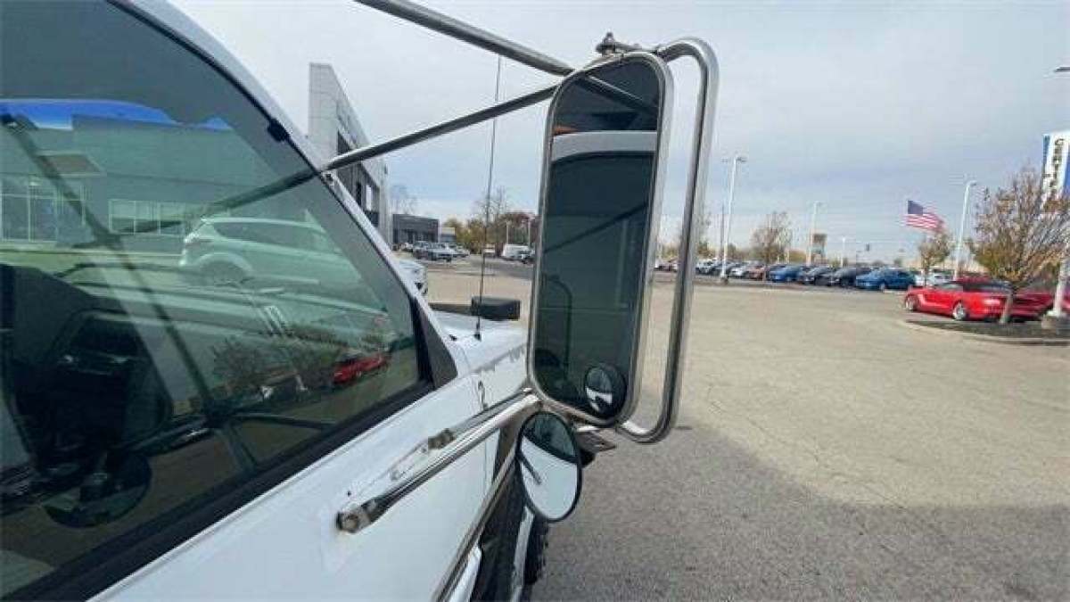 1993 Chevrolet C/K Pickup 3500 - photo 3