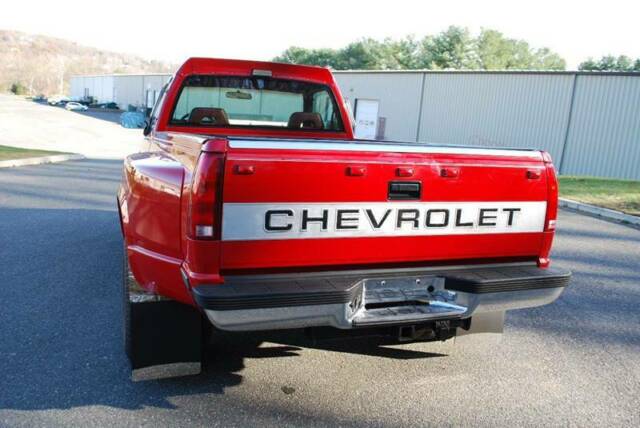 1993 Chevrolet C/K Pickup 3500 K3500 Silverado 2dr 4WD Standard Cab LB - photo 10