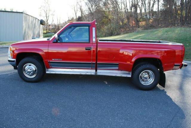 1993 Chevrolet C/K Pickup 3500 K3500 Silverado 2dr 4WD Standard Cab LB - photo 5
