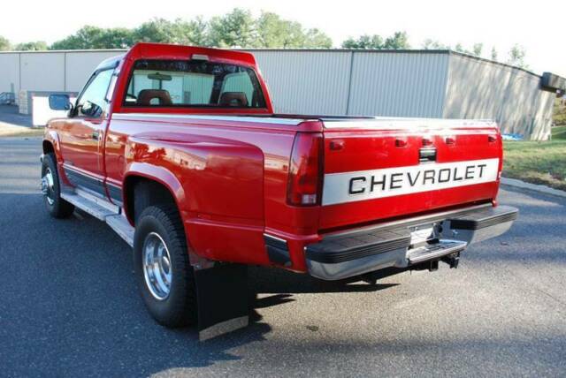 1993 Chevrolet C/K Pickup 3500 K3500 Silverado 2dr 4WD Standard Cab LB - photo 9