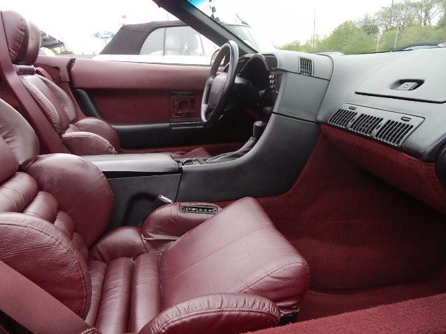 1993 Chevrolet Corvette 2dr Convertible - photo 9