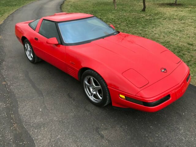 1993 Chevrolet Corvette 2dr Coupe Hatchback - photo 4
