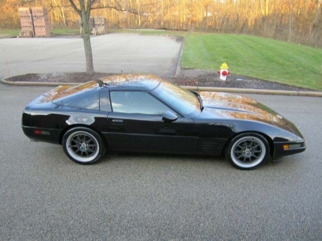 1993 Chevrolet Corvette 40TH ANNIVERSARY APPEARANCE PKG - photo 7