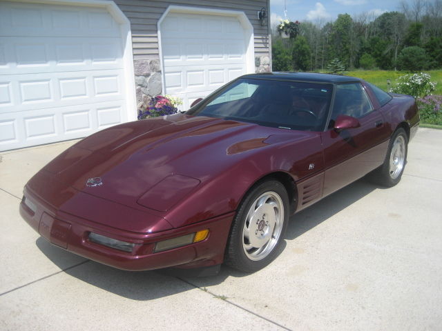 1993 Chevrolet Corvette 40th Anniversary - 5.7L LT1 - Auto - 50K Miles - Nice 1993 Chevrolet Corvette Coupe
