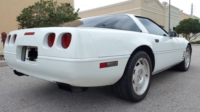 1993 Chevrolet Corvette C4 40TH ANNIVERSARY CLEAN CARFAX FL NO RESERVE!! - photo 7