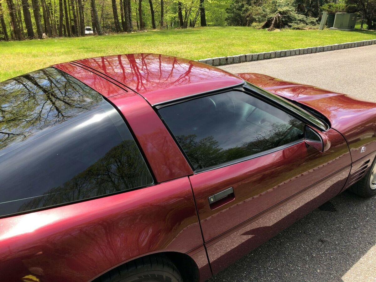 1993 Chevrolet Corvette 40th Anniversary Coupe - photo 12