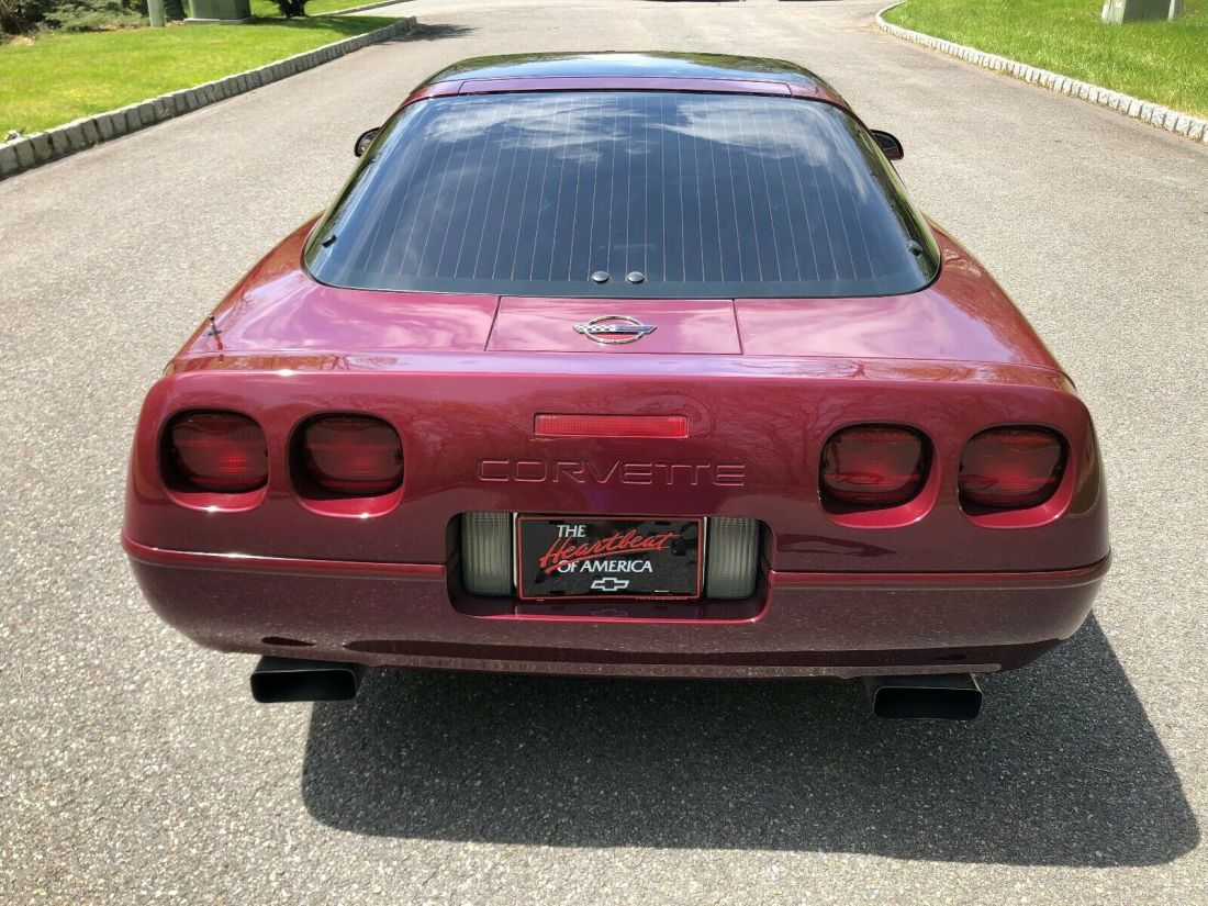 1993 Chevrolet Corvette 40th Anniversary Coupe - photo 8